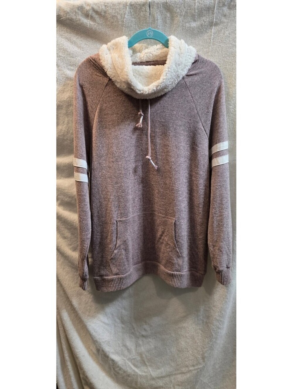 No Boundaries XXL/2XL Women's Pullover Hoodie with Sherpa Lining